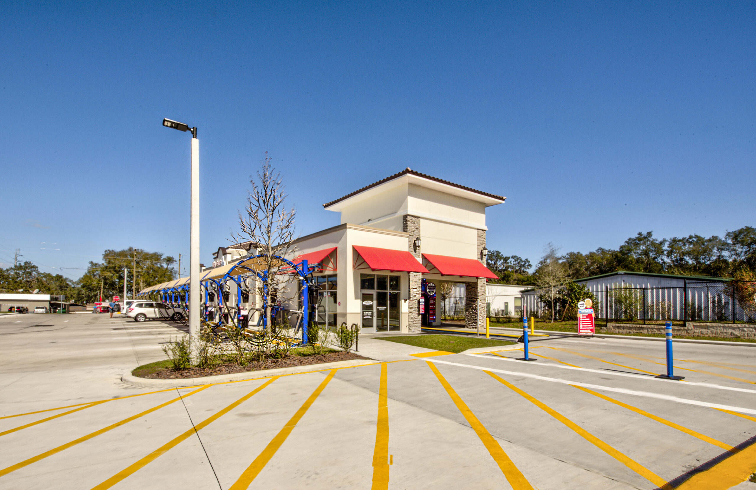 Exterior of Big Dan's Car Wash